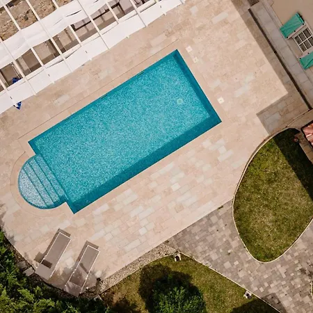 Evita Villa