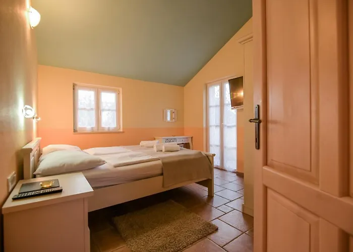 Evita Villa Kras